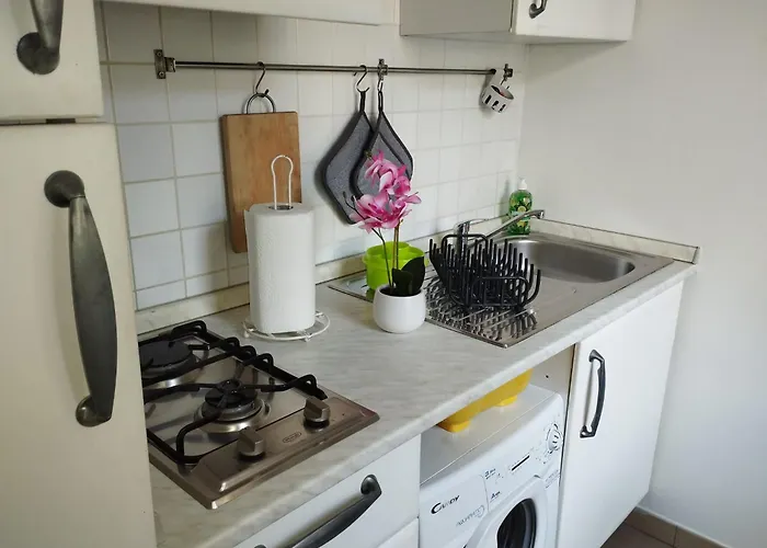 Aurora House. Abbadia Lariana